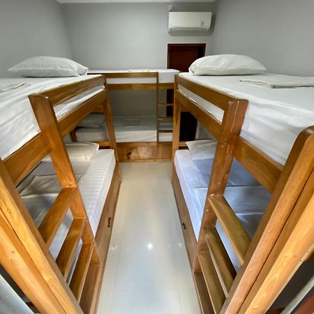 Amigos Guesthouse & Hostel Canggu  Luaran gambar