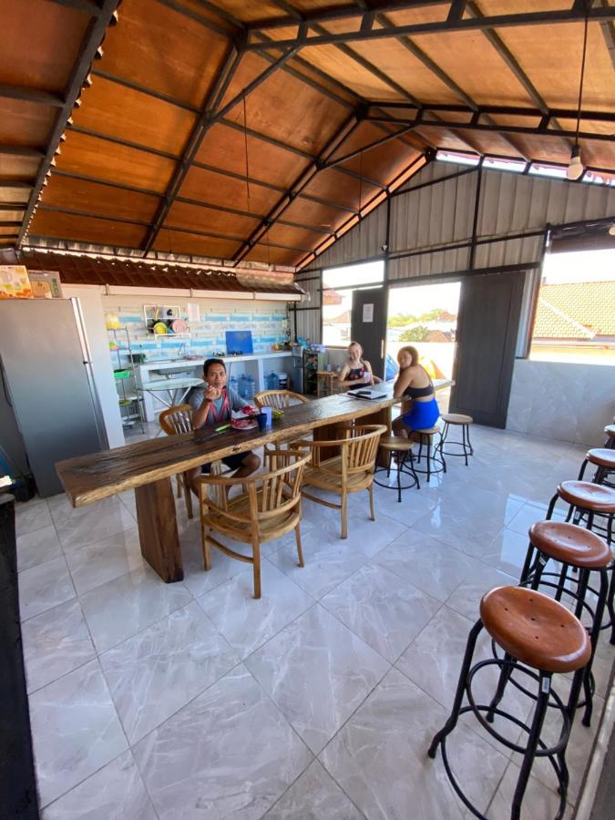 Amigos Guesthouse & Hostel Canggu  Luaran gambar