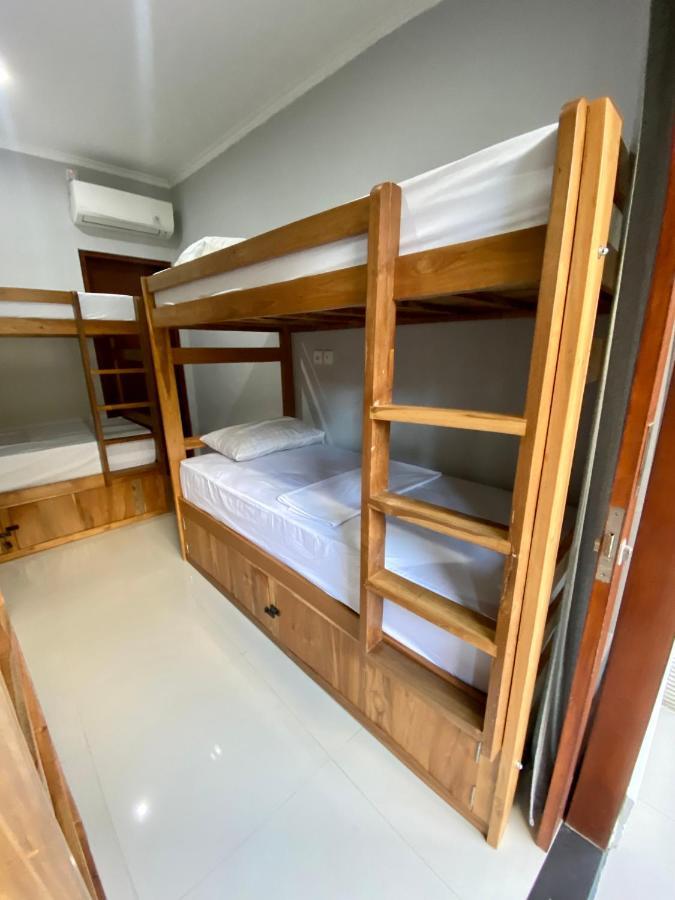 Amigos Guesthouse & Hostel Canggu  Luaran gambar