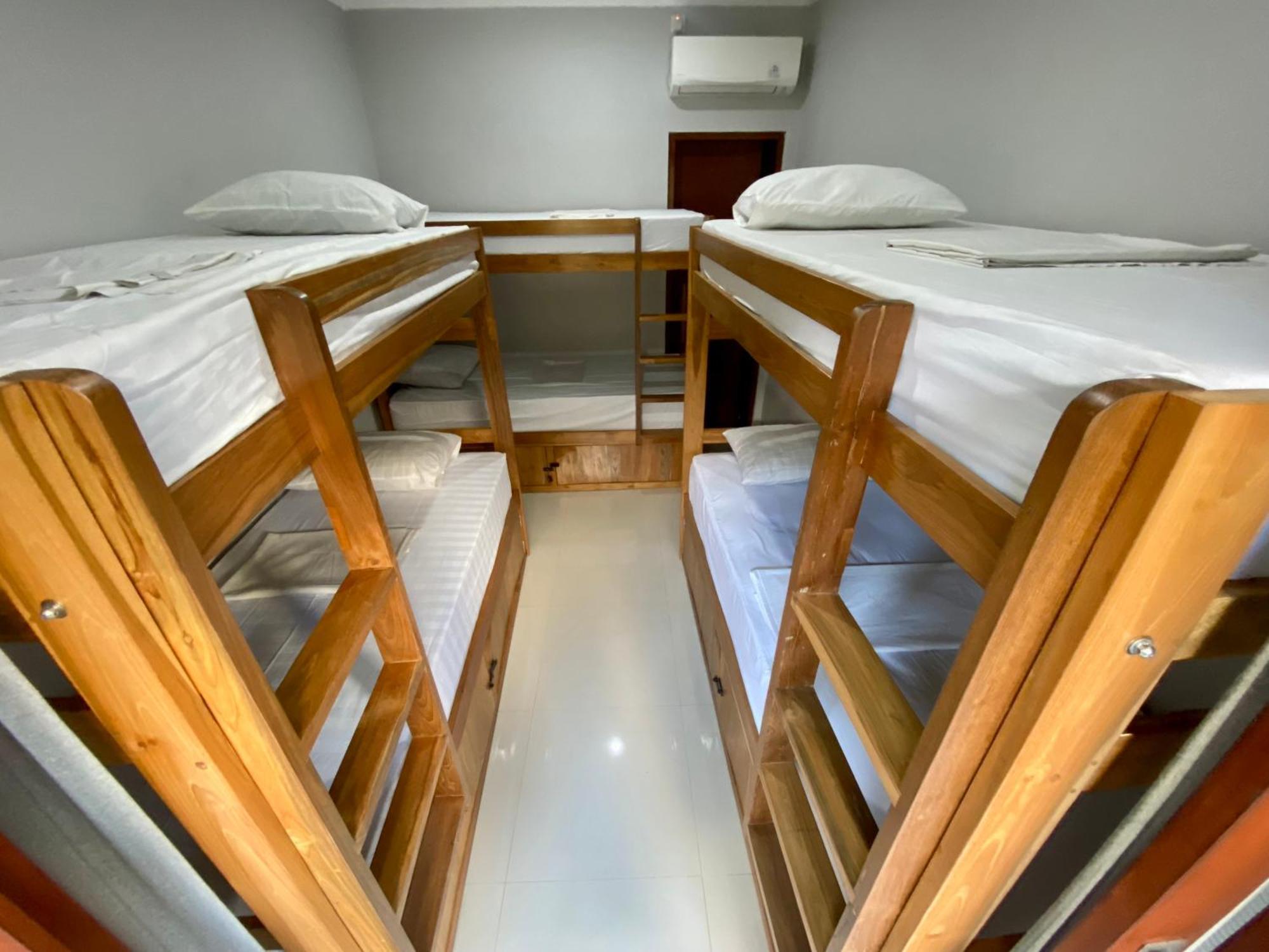 Amigos Guesthouse & Hostel Canggu  Luaran gambar