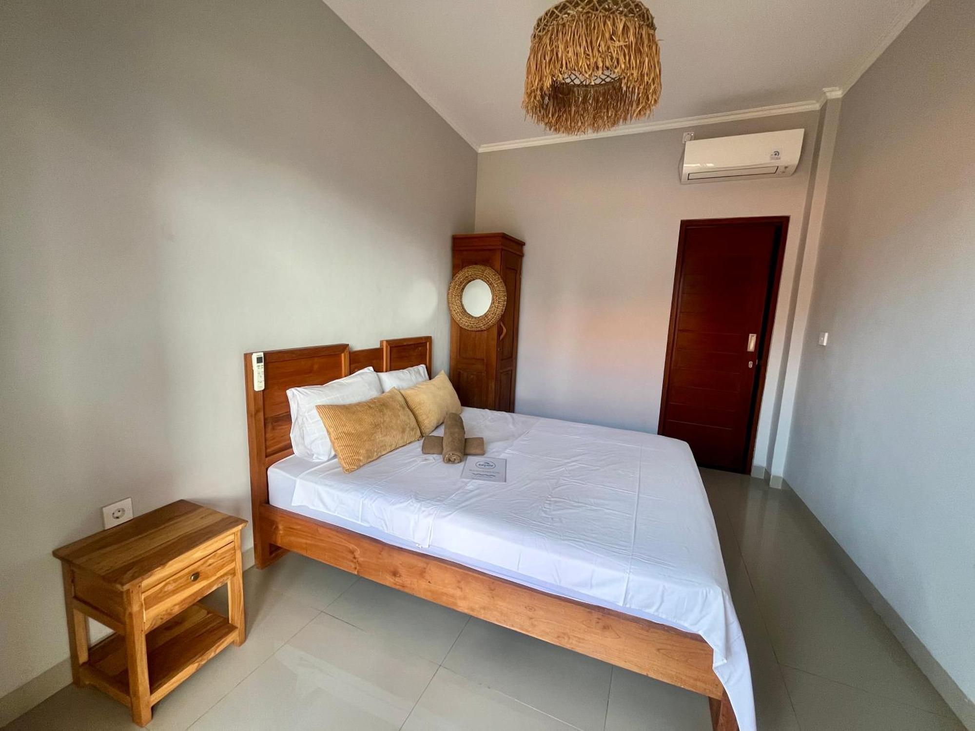 Amigos Guesthouse & Hostel Canggu  Luaran gambar